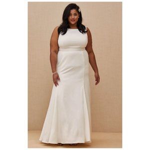 3X (24) PLUS SIZE Ivory Satin Bow Back Mermaid Wedding Dress